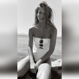 ZARA ONE-PIECE BANDEAU SWIMSUIT